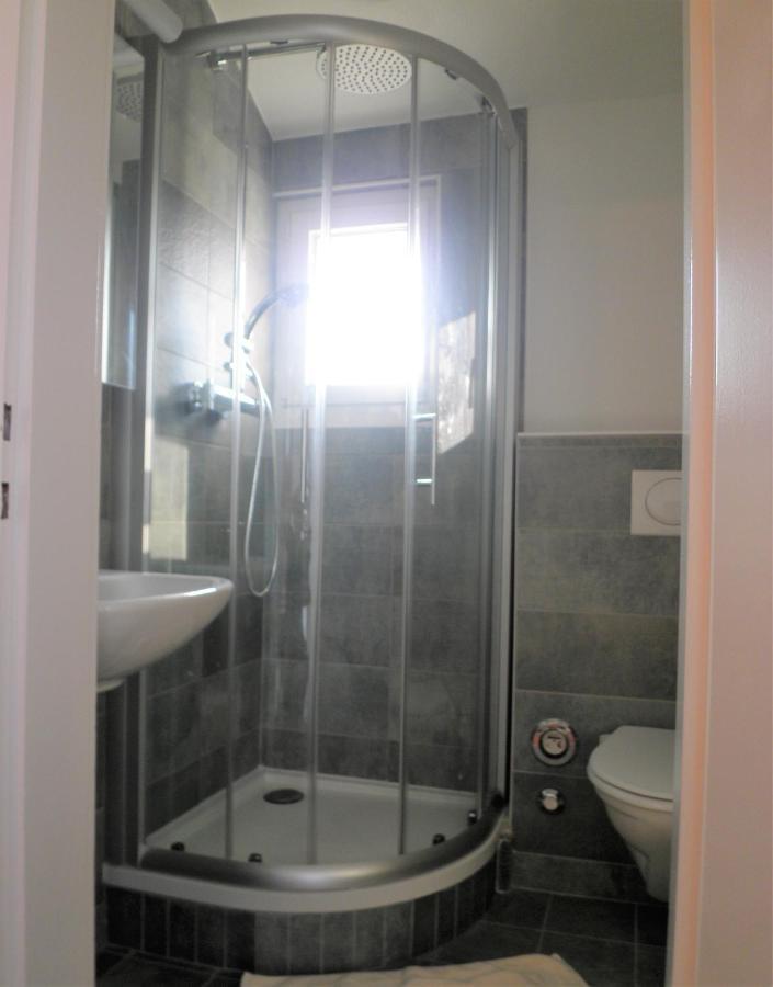 Le Debarcadere Appartement Saint Sulpice  Buitenkant foto