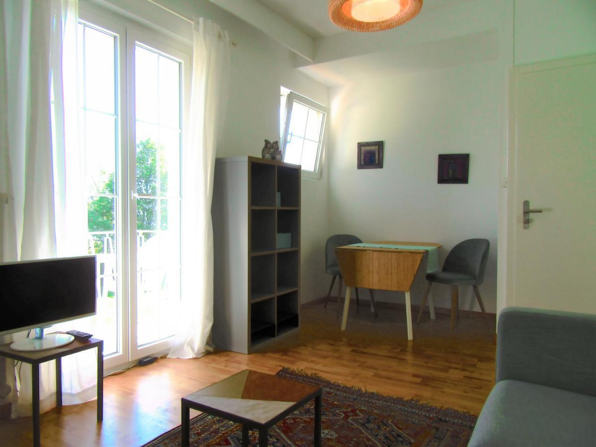 Le Debarcadere Appartement Saint Sulpice  Buitenkant foto
